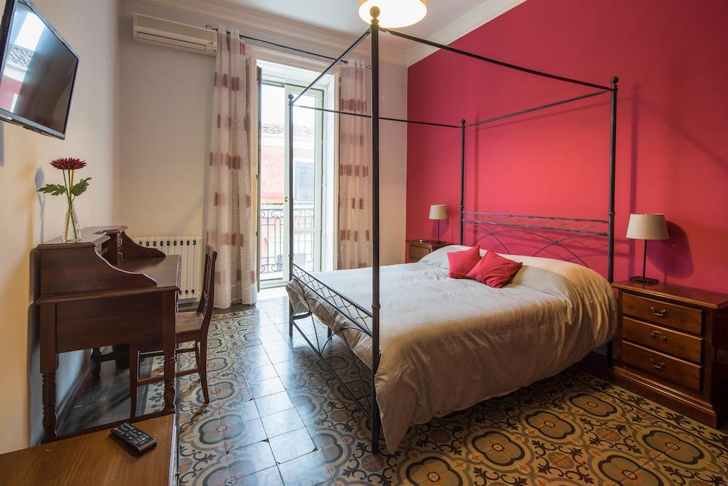 Aida Bed and Breakfast Catania Exteriör bild